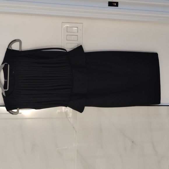 Ted Baker Peplum Black - Picture 2 of 4